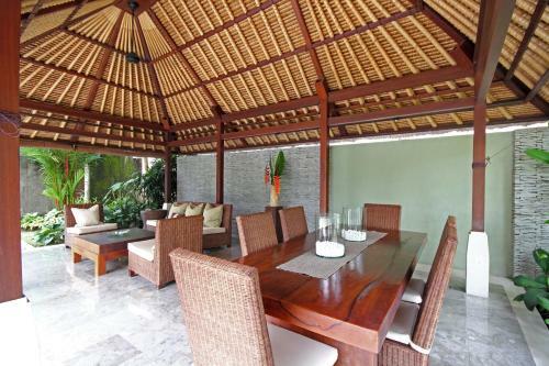 Villa Sayang Estate