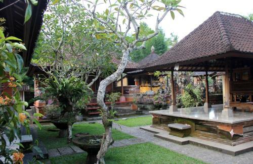 Hostal Nyoman Sandi Guest House