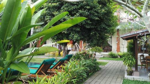 Hostal Nyoman Sandi Guest House