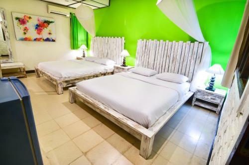 Hotel Tiga Lima Homestay
