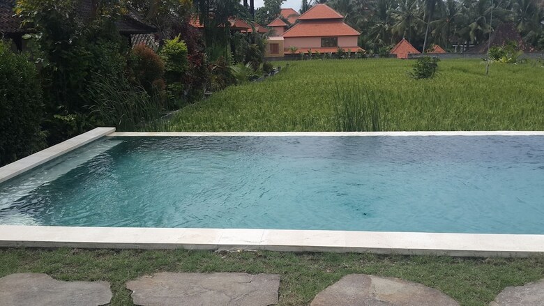 Hostal Puji Bungalow