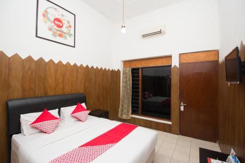 Hostal Oyo 524 Makuta Hotel
