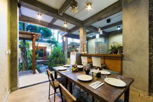 Hostal Sandat Bali Ubud