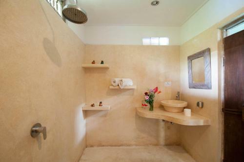 Hostal Teblin Oasis Villa Ubud Bali