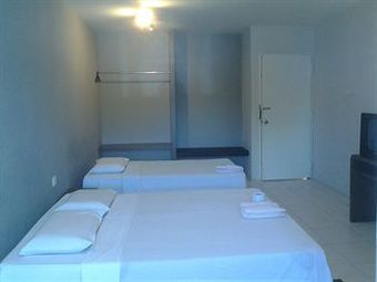 Hotel Furama Lodging House