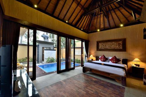 Gino Feruci Villa Ubud