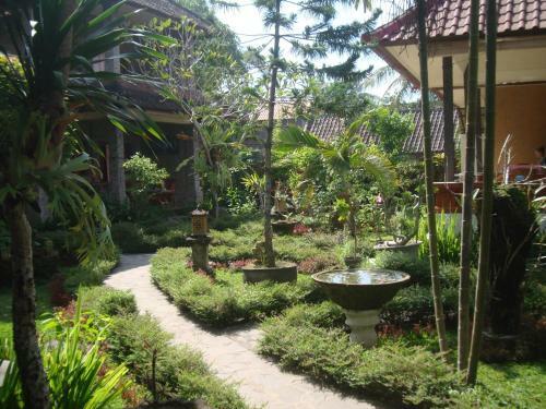 Hostal Gusti Home Stay Ubud