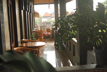 Hotel Jangkrik Homestay