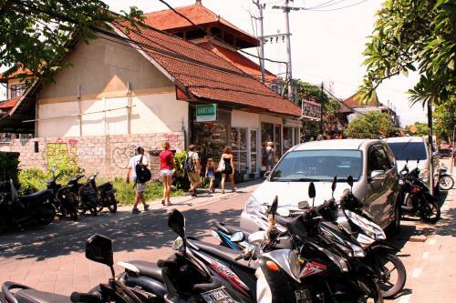 Hostal Dewa Bungalows