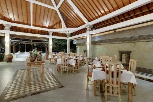 Hotel Nipuri Resort And Restaurant