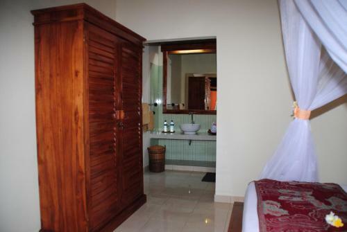 Bed & Breakfast Tiara Homestay Pemuteran Bali