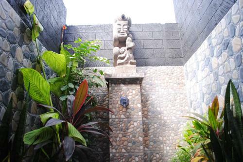 Bed & Breakfast Tiara Homestay Pemuteran Bali