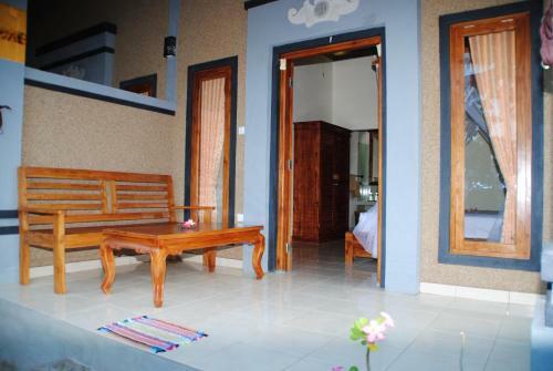 Bed & Breakfast Tiara Homestay Pemuteran Bali