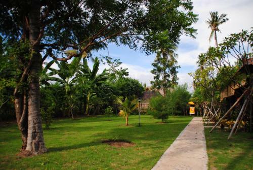 Bed & Breakfast Tiara Homestay Pemuteran Bali