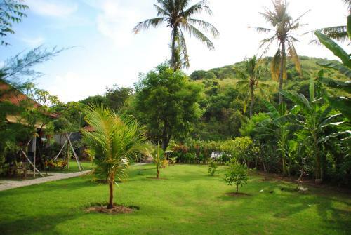 Bed & Breakfast Tiara Homestay Pemuteran Bali