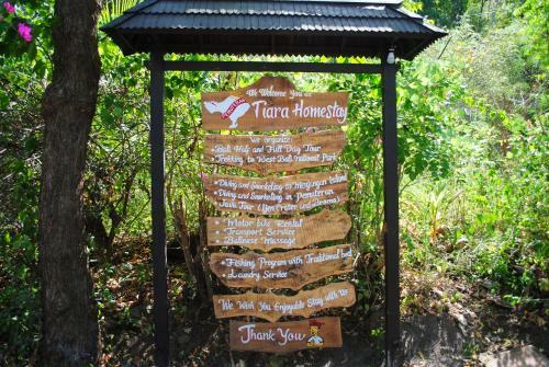 Bed & Breakfast Tiara Homestay Pemuteran Bali