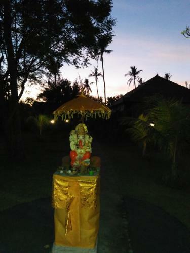 Bed & Breakfast Tiara Homestay Pemuteran Bali