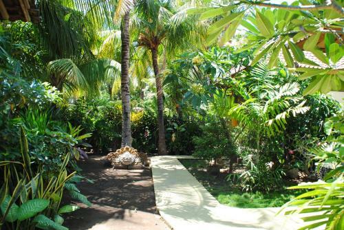 Bed & Breakfast Kubu Sari Guest House