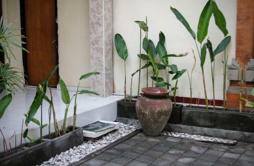Sri Deva Guest House