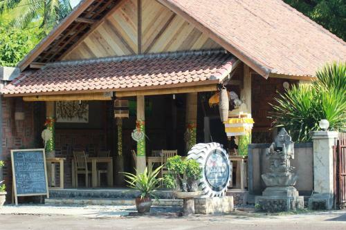Hostal Mai Mondok Guest House
