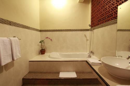 Hostal Pekak Mangku Guest House