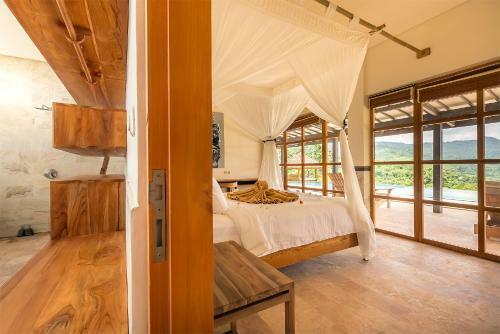 Villa Sumberkima Hill Retreat