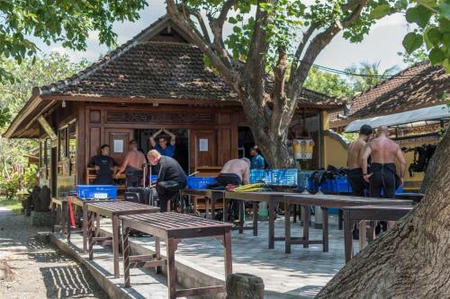 Hotel Pondok Sari Beach & Spa Resort