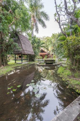 Hotel Pondok Sari Beach & Spa Resort