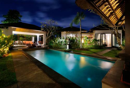 Hotel The Bali Bay View