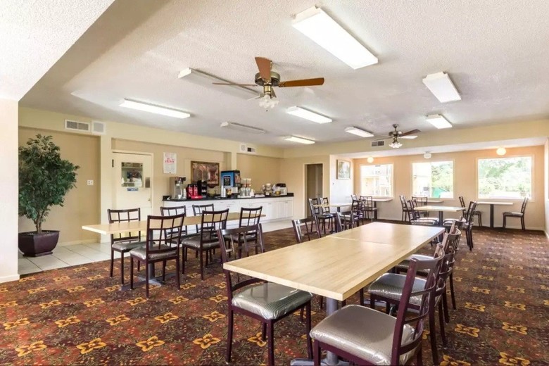 Hotel Rodeway Inn At Six Flags