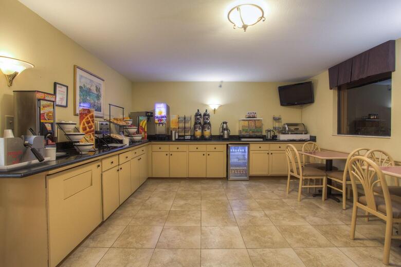 Hotel Comfort Inn
