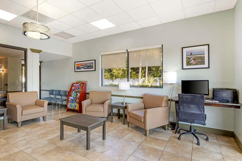 Hotel Comfort Inn