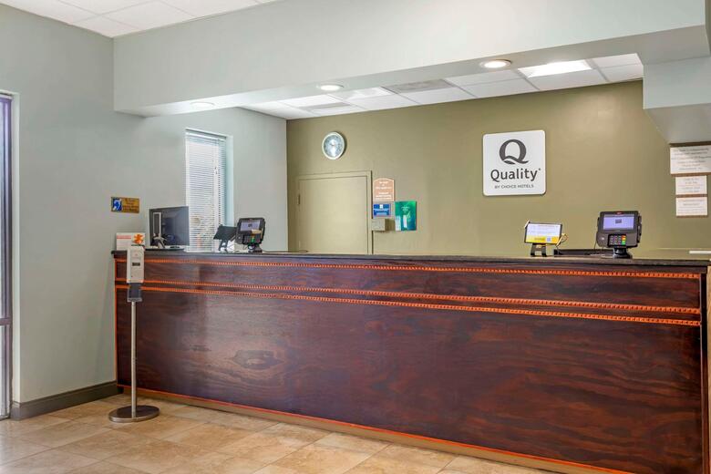 Hotel Comfort Inn