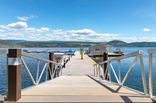 Hotel Lake Okanagan Resort