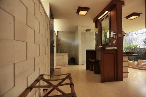 Villa The Sanyas Suite Bali
