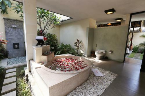 Villa The Sanyas Suite Bali