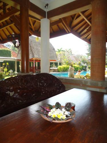 Hotel Ananda Resort Seminyak