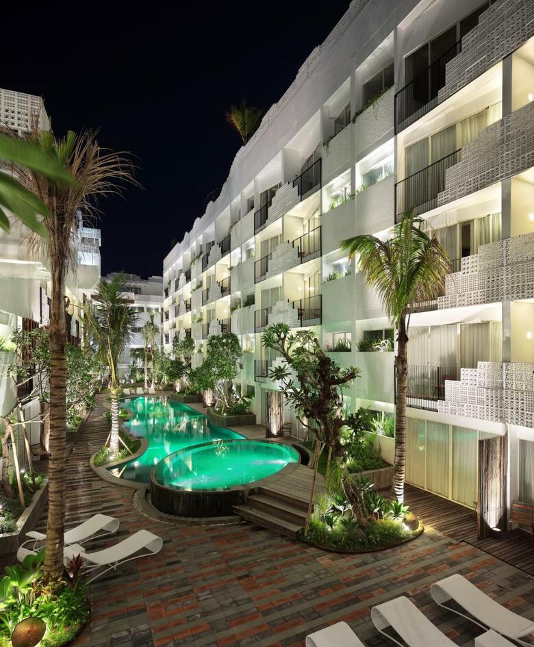 Hotel The Akmani Legian