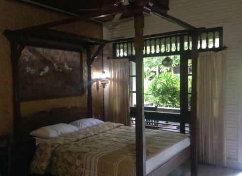 Hotel Dewa Bharata Bungalows Candi Dasa