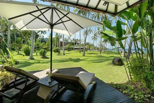 Hotel Candi Beach Resort & Spa