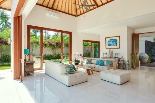 Villa Tirta Nila Beach House