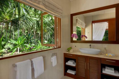 Villa Tirta Nila Beach House