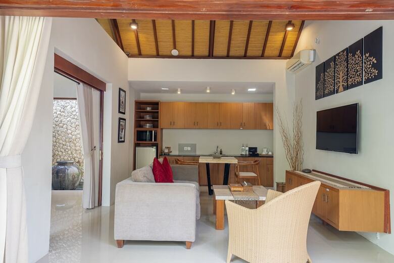 Legian Kriyamaha Villa