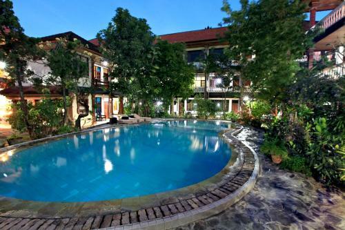 Simpang Inn Hotel