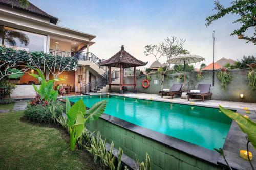 Bed & Breakfast Nang Ade Villa