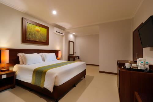 Hotel Adi Dharma Cottages