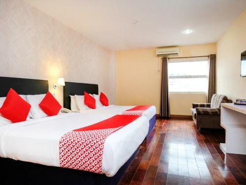 Grand City Hotel II