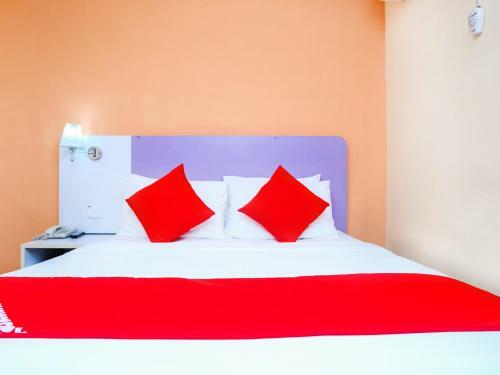 Grand City Hotel II
