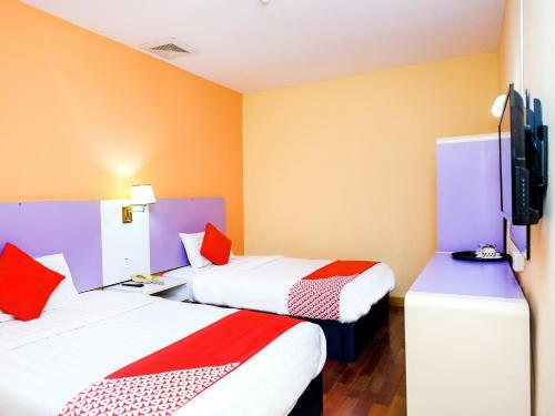 Grand City Hotel II