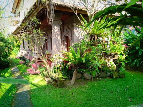 Hotel Uma Kutuh Bungalow